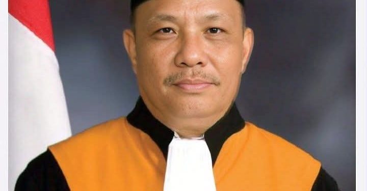 Hidayat Manao, S.H. M.H
