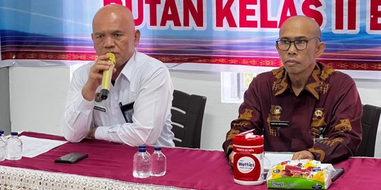 Pelaksanaan Sidang Tim Pengamat Pemasyarakatan (TPP) sebagai upaya mengoptimalkan pelaksanaan pembinaan terhadap Warga Binaan Pemasyarakatan (WBP), Rabu (24/12/2025)