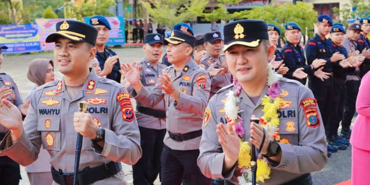 Upacara tradisional pisah sambut